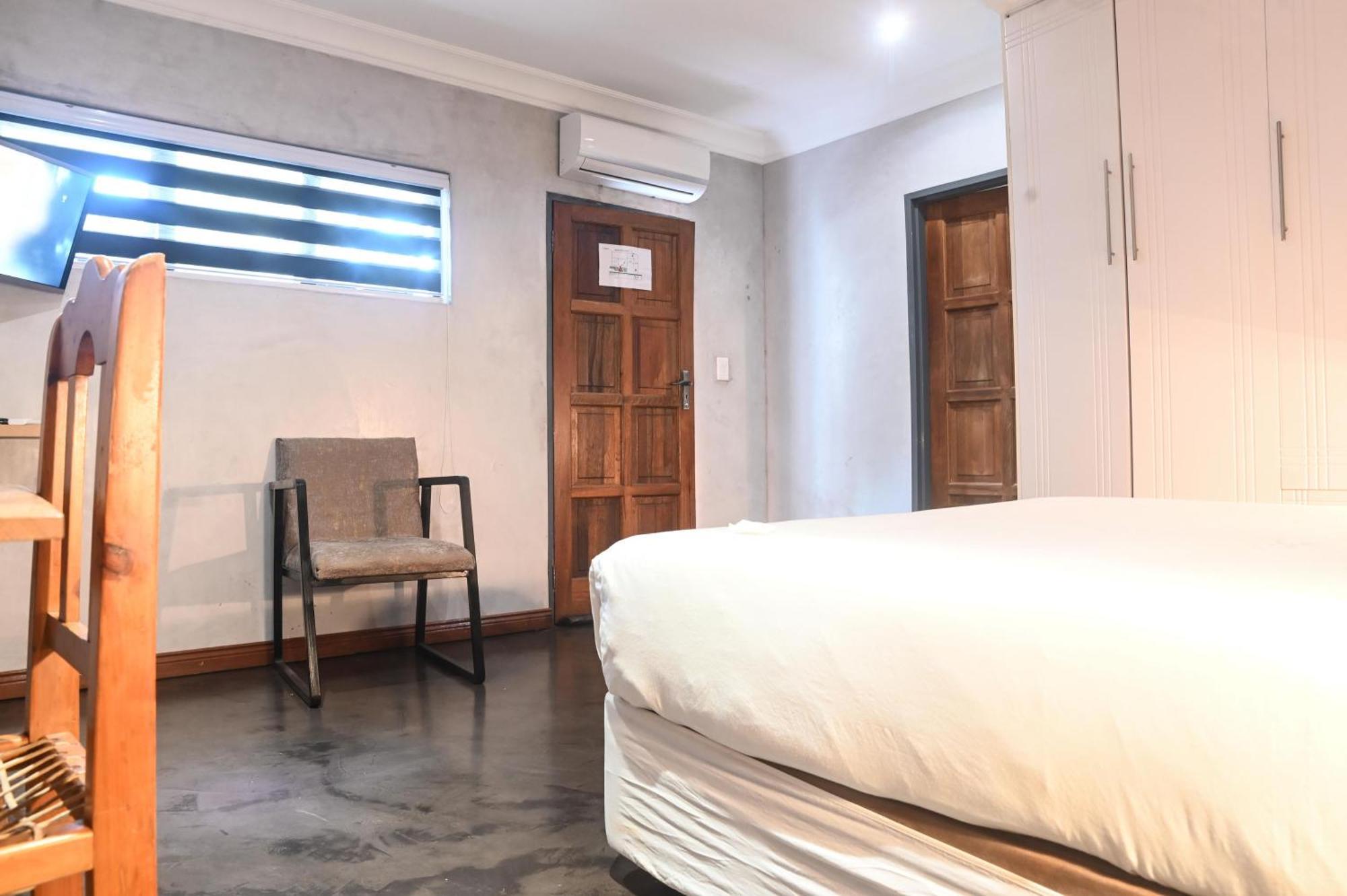 Anisa Guesthouse Thohoyandou Quarto foto
